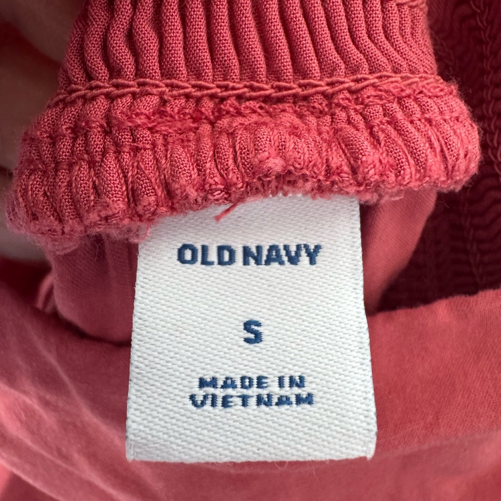 Old Navy  Sleeveless Jumpsuit. Color Coral - Size S- 100% Rayon - Picture 4 of 6